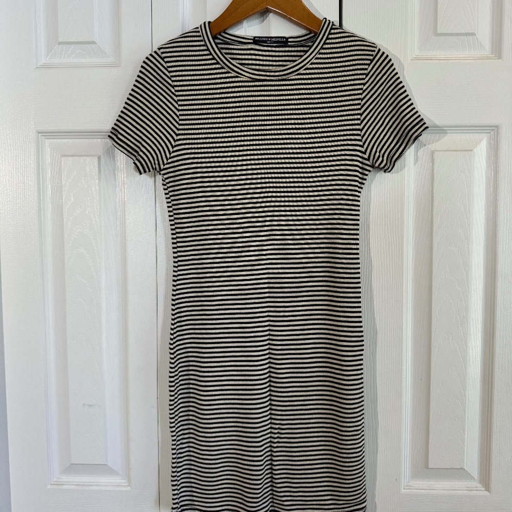 Brandy Melville T-Shirt Dress